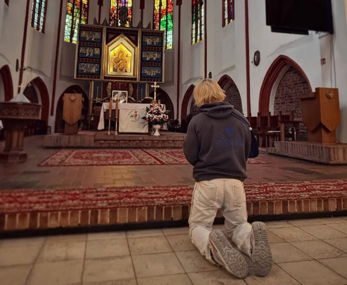 Skolim: „Jezus jest moim idolem”. Artysta o wierze, wartościach i obfitości