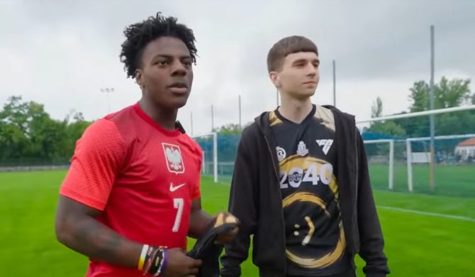 Mata spotkał się ze Speedem, zagrał z nim mecz i wręczył mu koszulkę. Twórca początkowo nie był zachwycony