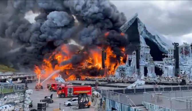 Mimo pożaru Tomorrowland ruszył zgodnie z planem. Zobaczcie konstrukcję, która powstała w miejscu głównej sceny