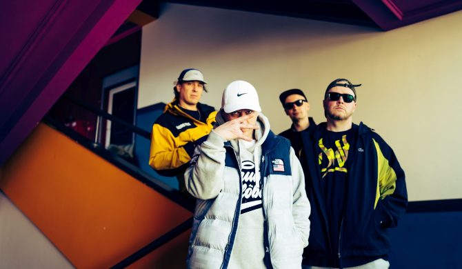 Bez Cenzury gra kultowy “Klasyk”. Eros, Łajzol, Siwers i Falcon1 ogłaszają trasę po Polsce