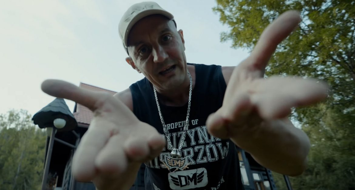 Bosski odpalił się na Bedoesa i 2115