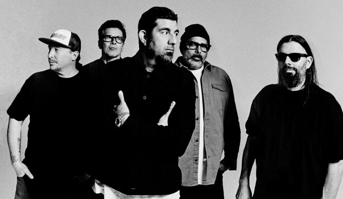 Deftones wystąpią w Polsce bez jednego z założycieli. Gorzki komentarz Chino Moreno