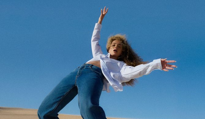 Ella Eyre z nowym singlem „hell yeah”