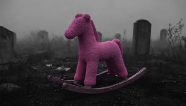 „Na zdjęciach z kolegami wyglądasz jak fajny wujek, taki wujek, co dotyka dzieci chuj*m”, czyli o czym dokładnie jest diss Eripe na Bedoesa