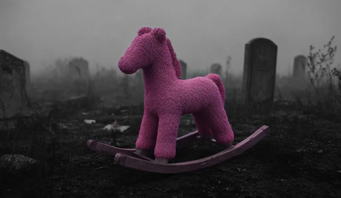 „Na zdjęciach z kolegami wyglądasz jak fajny wujek, taki wujek, co dotyka dzieci chuj*m”, czyli o czym dokładnie jest diss Eripe na Bedoesa