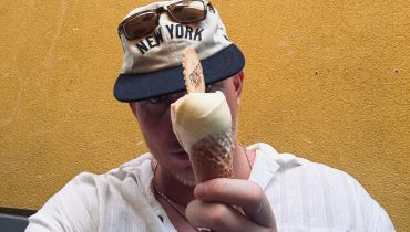 MENT z Rasmentalismu wypuścił nowy singiel. Gościnnie Faustyna Maciejczuk i Miły ATZ