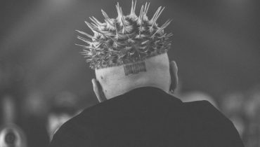 Kto stoi za ikoniczną fryzurą OKIego? Stylistka żąda uznania i creditsów