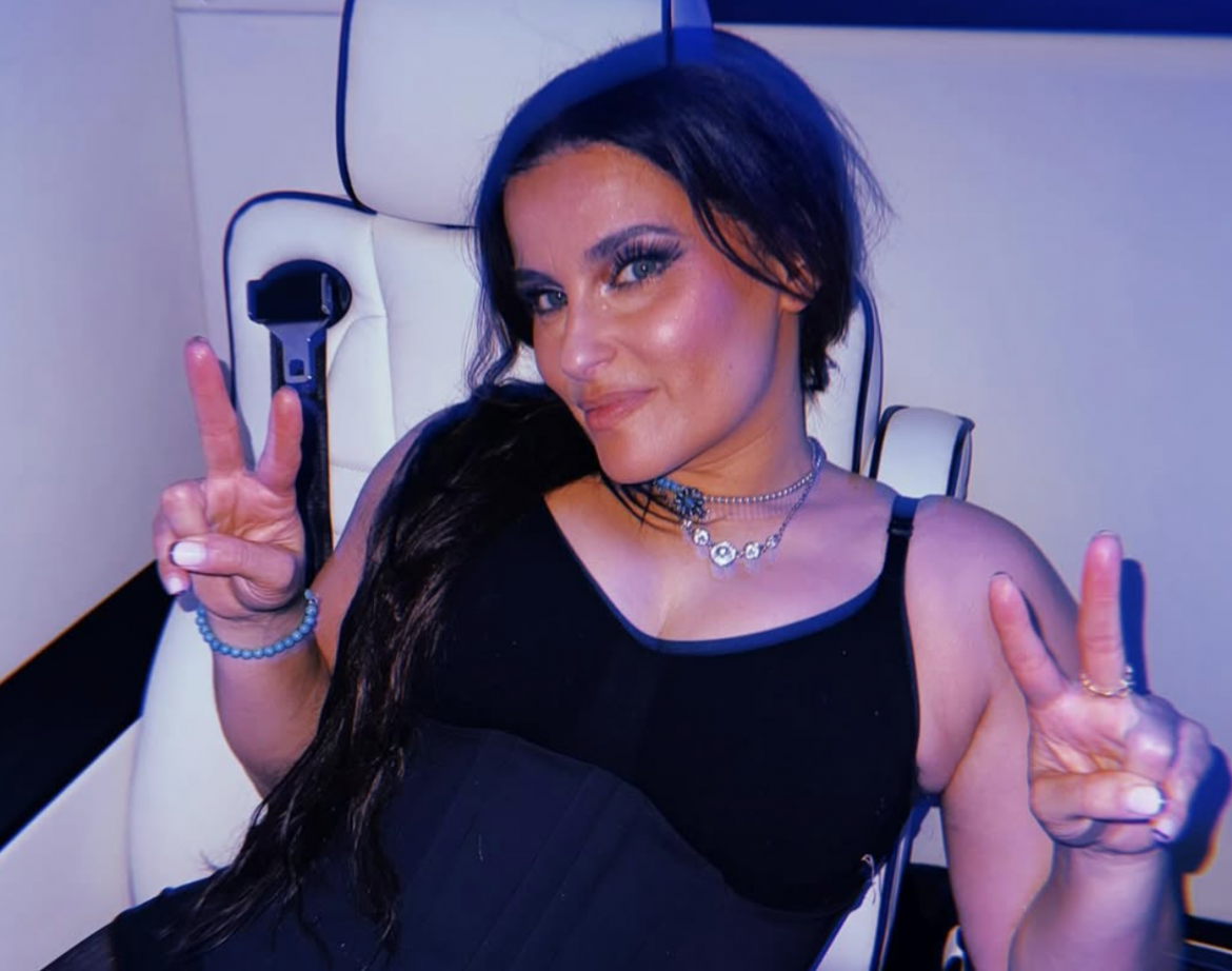 Nelly Furtado odpowiada hejterom, którzy twierdzą, że jest „za gruba”. Na scenie wystąpiła w koszulce nawiązującej do dawnej sylwetki