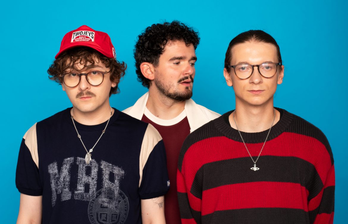 “Elwira” – pierwszy singiel zapowiadający drugą płytę zespołu Sonbird