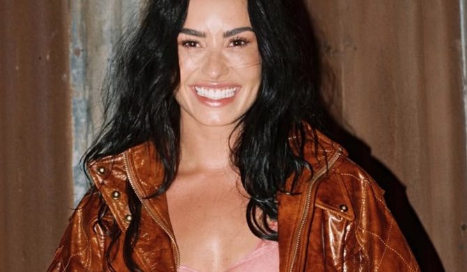 Demi Lovato chwali się sylwetką w bikini po zrzuceniu 23 kilogramów