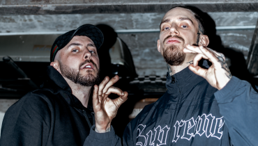 Nowaczkiewicz i Tony Kilo z nowym numerem