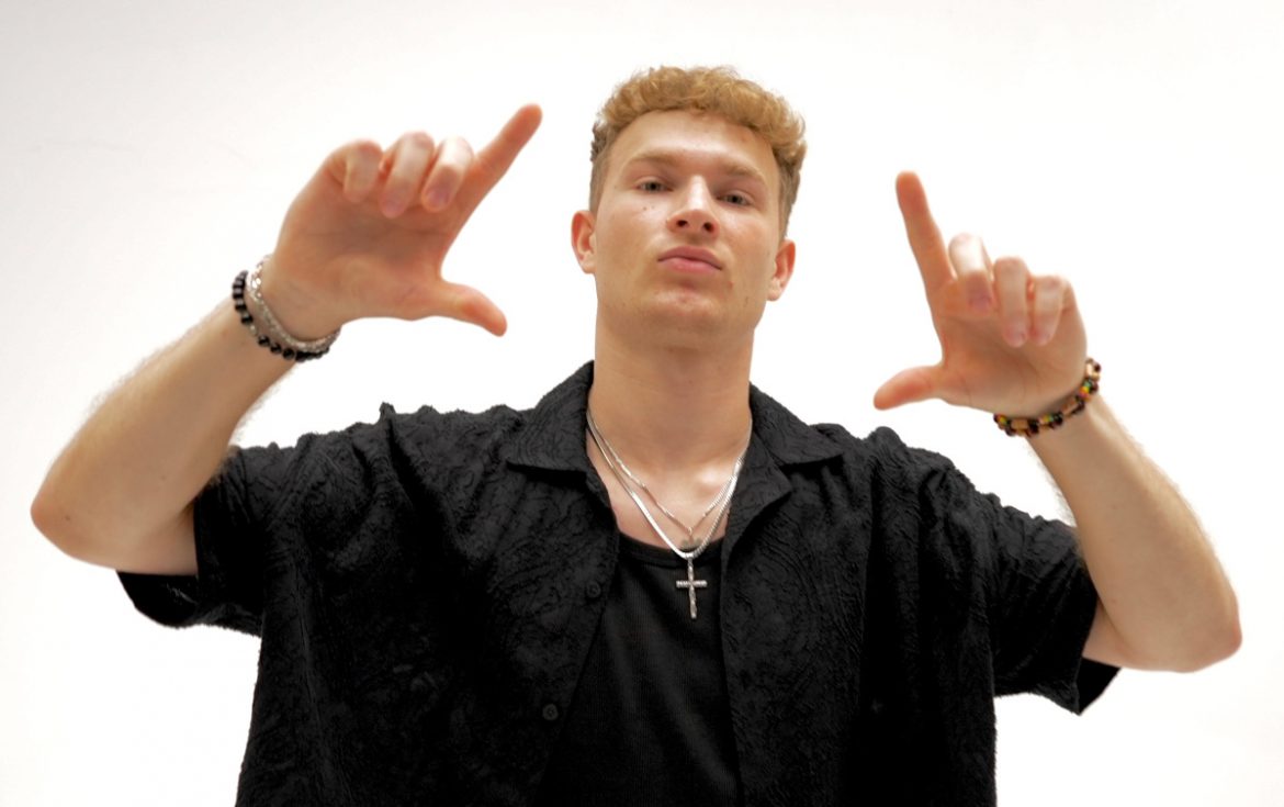 Jimmy* wydaje album „Niebo nie jest limitem”