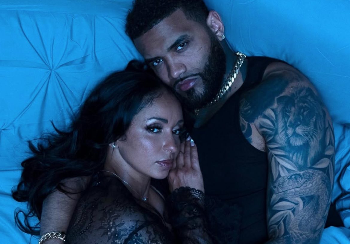 Mya szczerze o siedmiu latach życia w celibacie