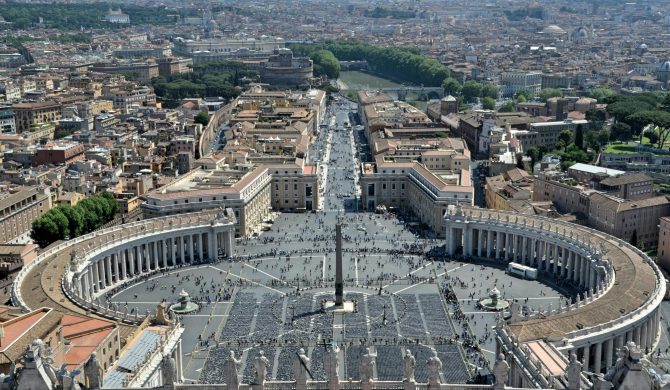 Pamiętacie polskich b-boyów tańczących przed papieżem? Watykan idzie dalej i organizuje pierwszy koncert hip-hopowy