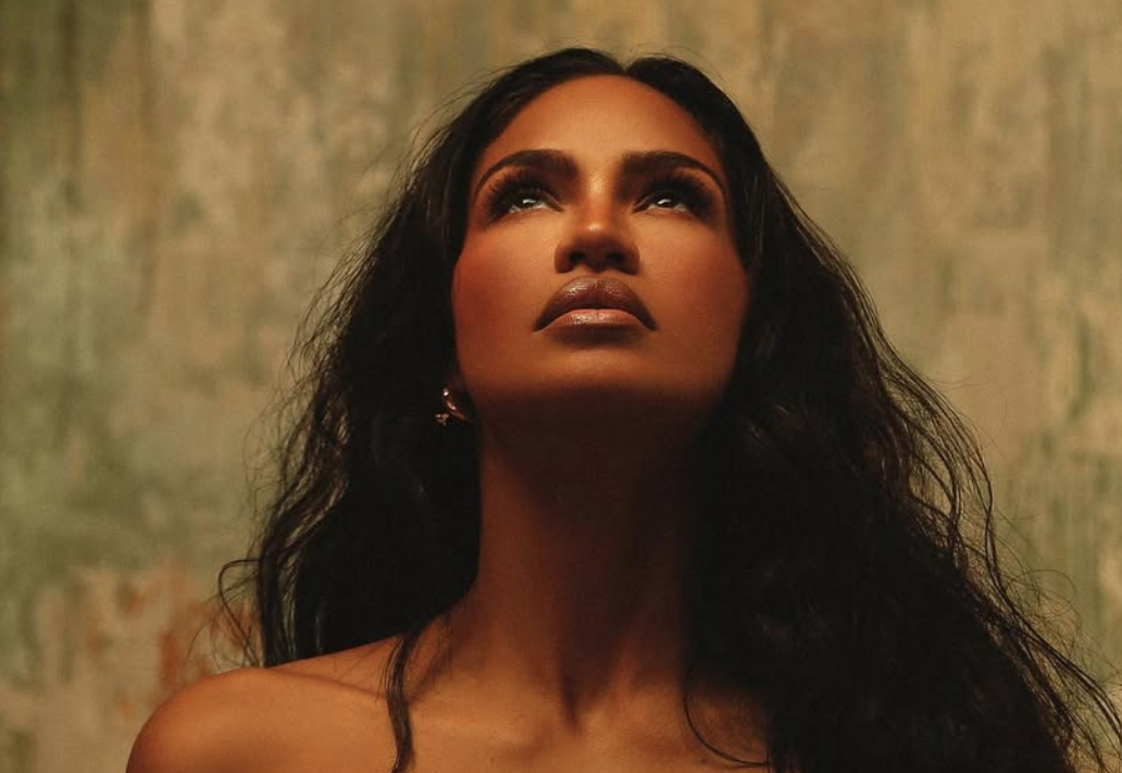 Mężczyzna biorących udział we freak offach Diddy’ego ostro o Cassie. Twierdzi, że ona również powinna stanąć przed sądem