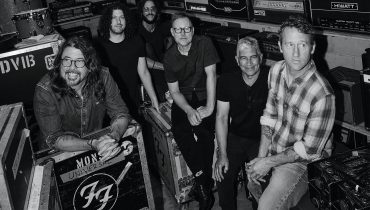 Foo Fighters z nowym singlem „Asking For A Friend” i zapowiedzią stadionowej trasy koncertowej 2026