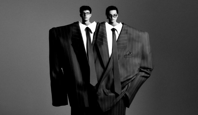 WSZYSCY JESTEŚMY KACPERCZYK – nowy rozdział w historii braci, którzy stali się głosem swojego pokolenia