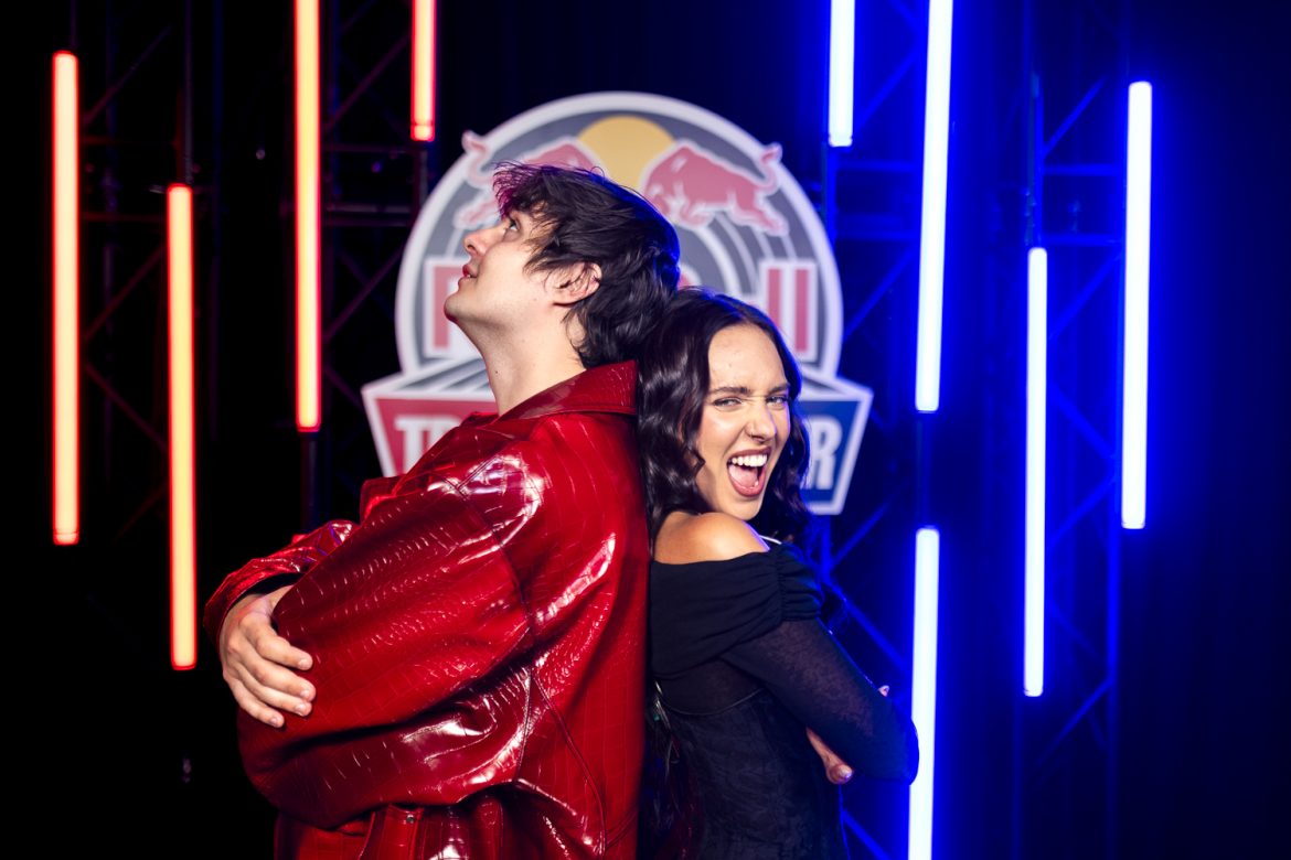 Zalia i Fukaj przejmują swoje piosenki