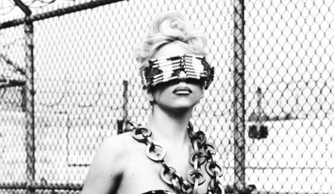 Na żywo: Lady Gaga: „Bad Romance” i „Alejandro”