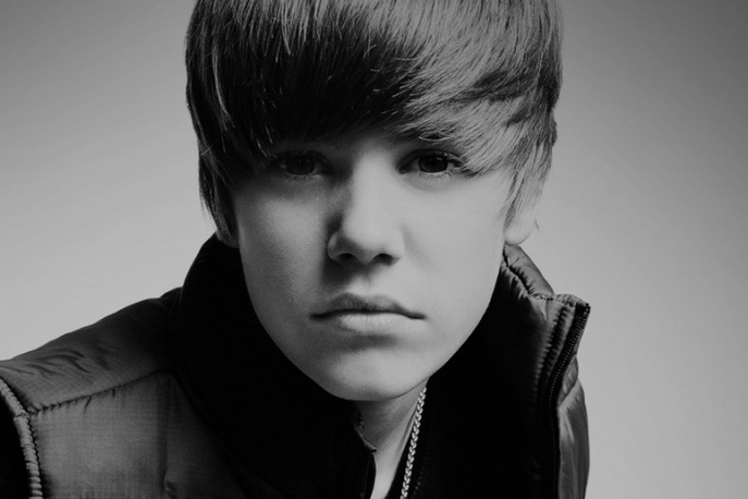 Drzwi zawstydziły Justina Biebera [video]