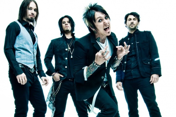 Koncertowy Papa Roach na sierpień