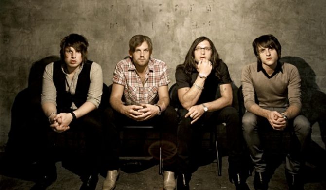 Kings of Leon prosto z plaży