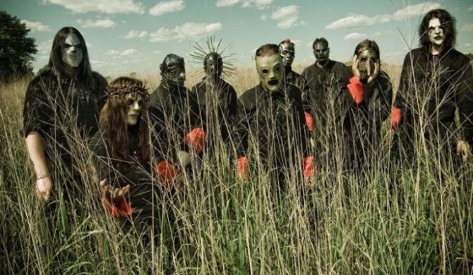 Slipknot oddają cześć zmarłemu basiście [video]