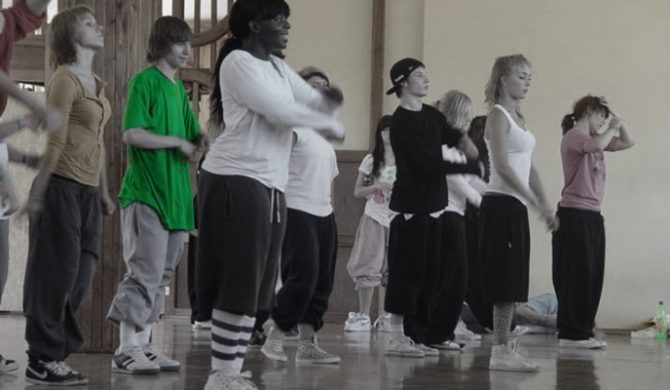 Pierwsze kroki w tańcu pod okiem choreografa Britney Spears