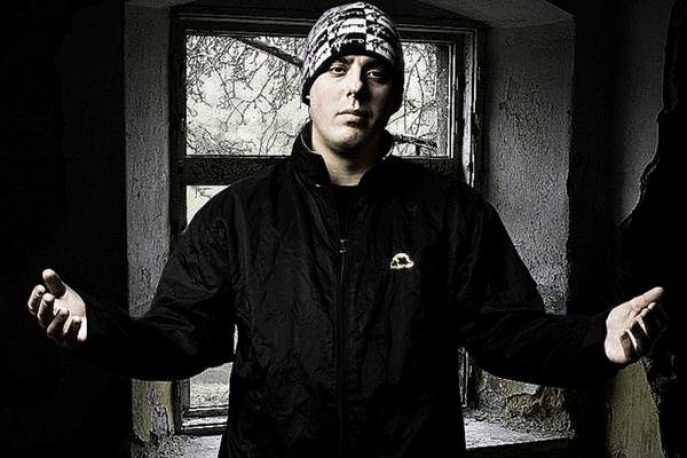 Zostań fanem Żuroma na Facebook’u