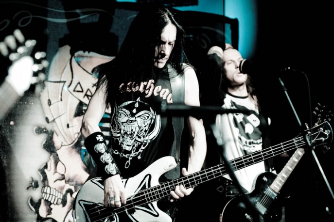 Acid Drinkers Live w Hard Rock Cafe (Video)