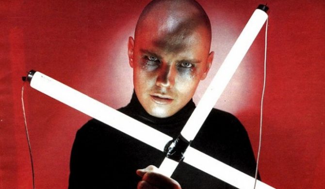 Corgan zarzuca Cortney Love dwulicowość