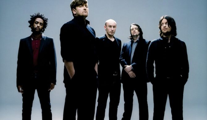 Elbow: Piraci będą smażyć się w piekle