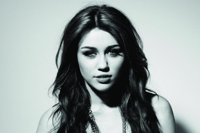 Miley Cyrus i B.o.B. na gali MTV Europe Music Awards 2010