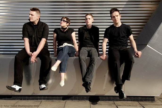 Glasvegas z nową perkusistką