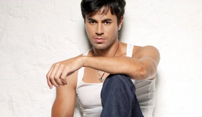 Enrique Iglesias ft. Ludacris – „Tonight” (VIDEO)