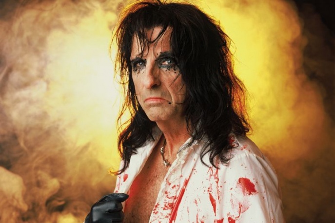 Alice Cooper nie kończy i nie kręci