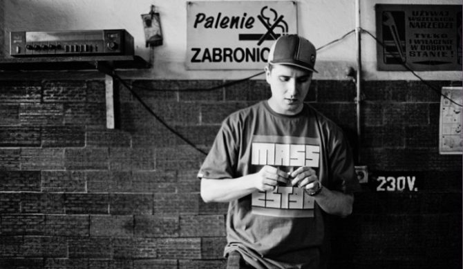 Pierwszy klip promujący album Joteste