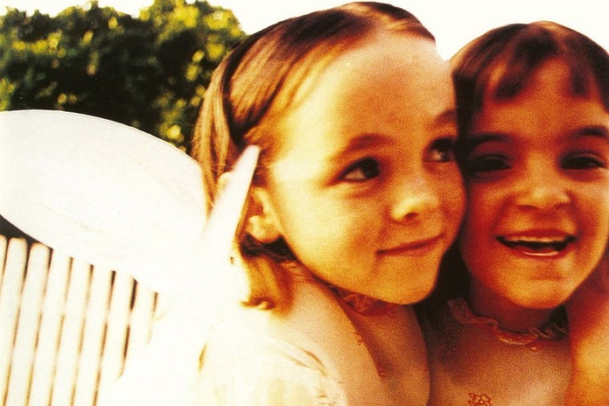 Nowa basistka na starej okładce Smashing Pumpkins