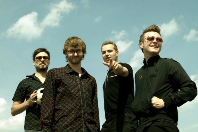 Muchy dalej koncertują