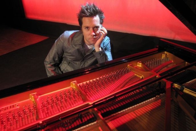 Rufus Wainwright pracuje z Markiem Ronsonem