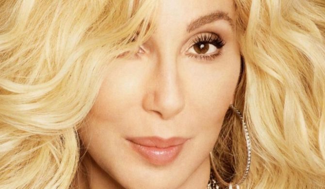 Lady GaGa napisała dla Cher