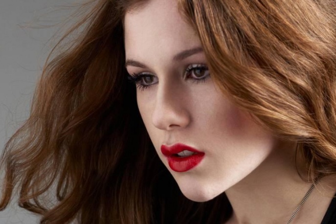 Katy B zapowiada niezwykłą współpracę