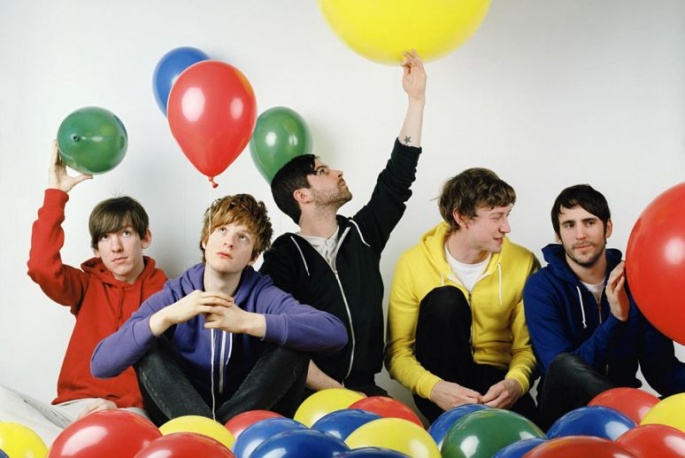 Foals chcą Phila Collinsa