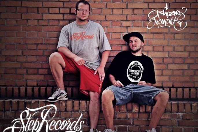 Okoliczny Element w Step Records