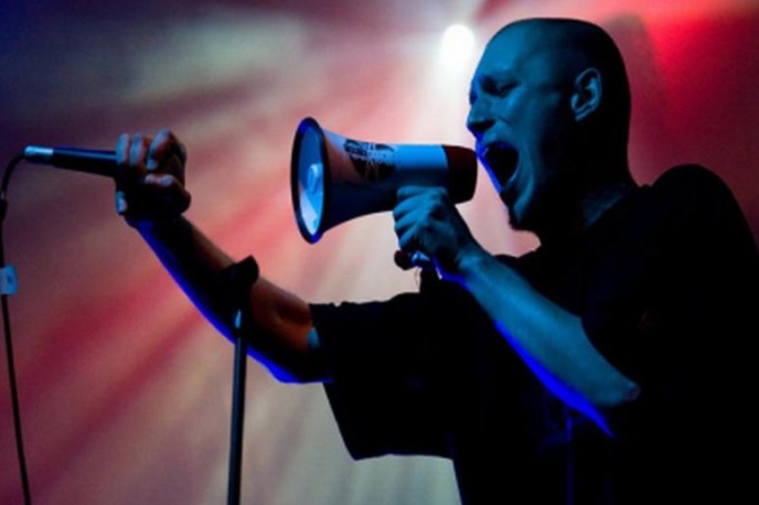 Duże Pe udostępnia albumy za darmo