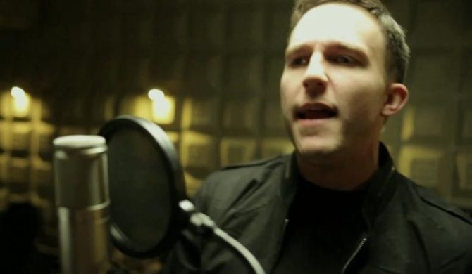 Mes wskazuje, kto jest pałą