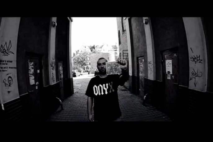 Zbliża się nowy teledysk Nagłego Ataku Spawacza