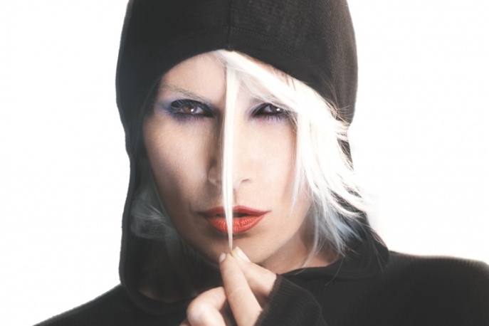 „Trudno, żebym po 30 latach grania rocka robiła coś innego”