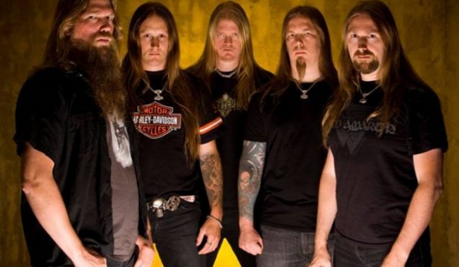 Coroner jako gość specjalny Amon Amarth