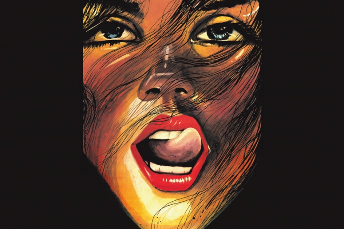 Iza Lach – Singing in an empty pool